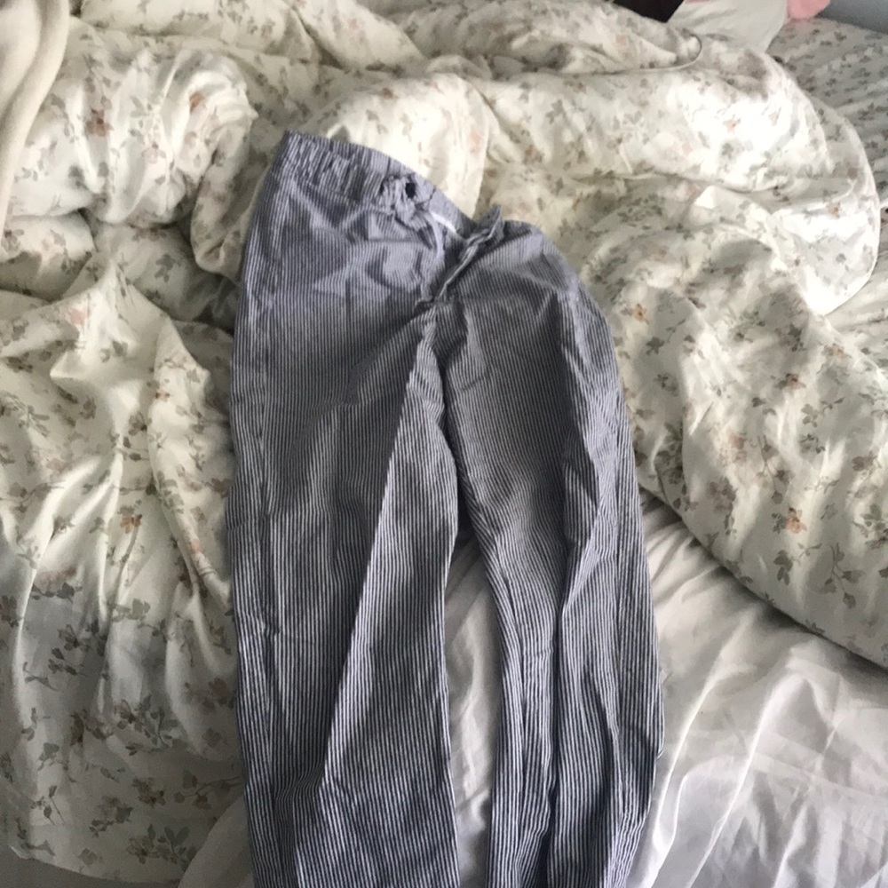 Brandy Melville pinstripe pants